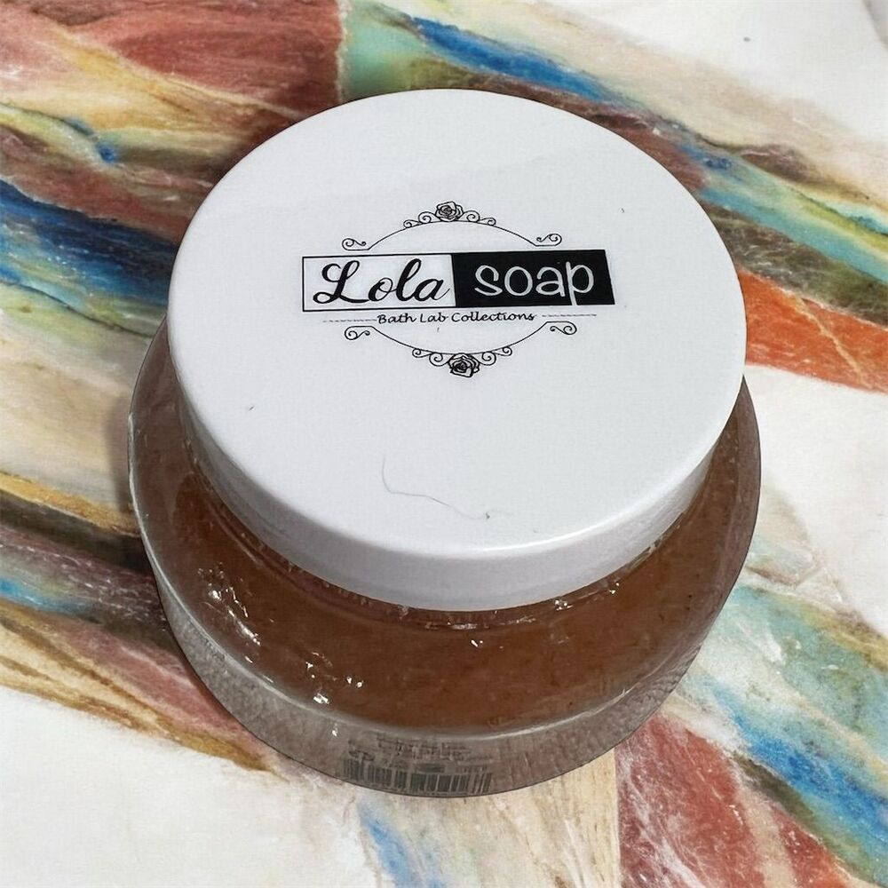 Lola Soap Exfoliating Body Scrub Refreshing Scent